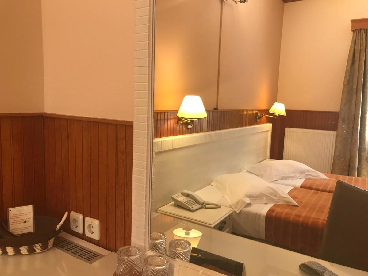 Hotel Olympic メツォヴォ エクステリア 写真